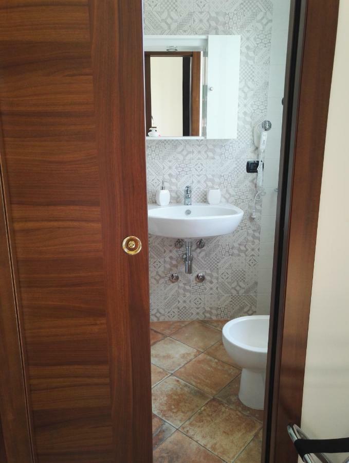 Il Grillo Parlante Bed & Breakfast Surbo Bagian luar foto